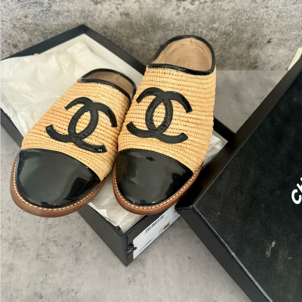Chanel Flat Raffia Espadrille Mules